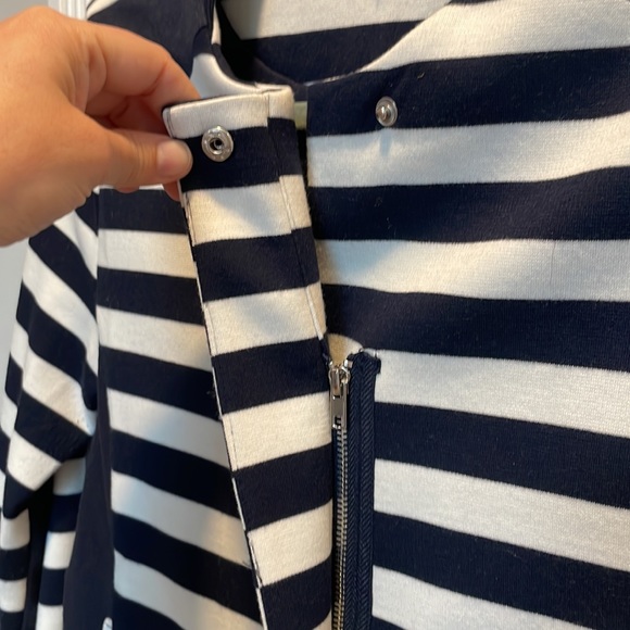 Navy and white knit striped blazer size small - Picture 4 of 6